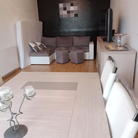 Vitre Centre Ville Bel Appartement A Decouvrir Экстерьер фото